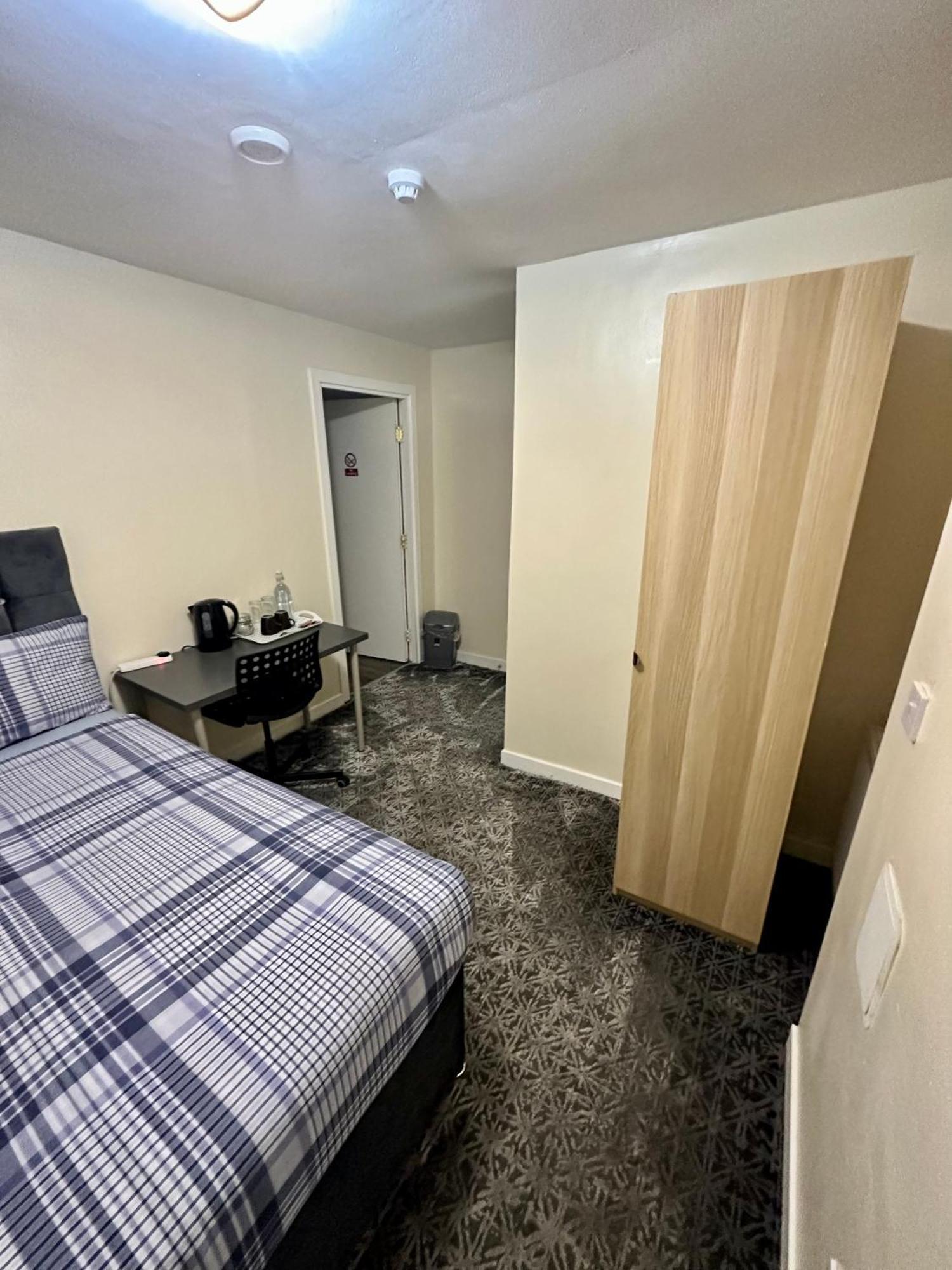 Rangers Guesthouse Glasgow Bagian luar foto